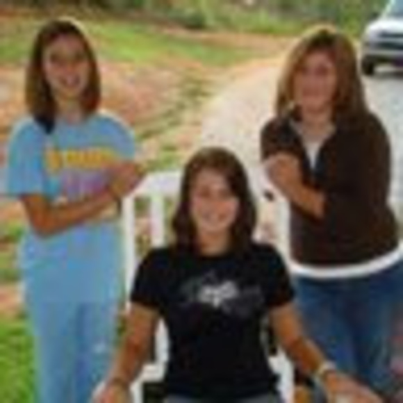 Meet your Posher, Kim - Picture 1 of 1